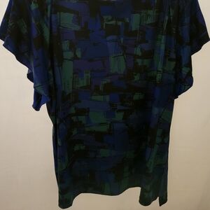 Kate & Mallory Blue and Green Abstract Blouse